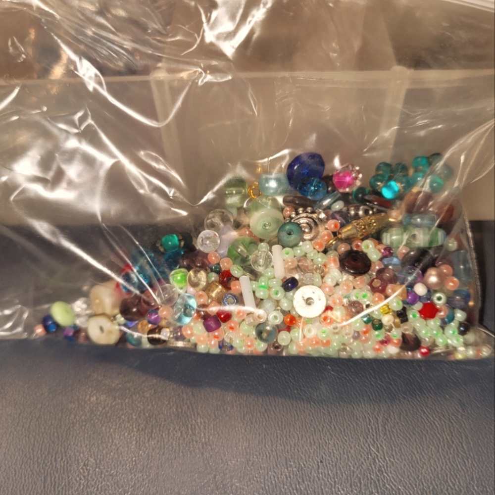 Bag of mixed beads